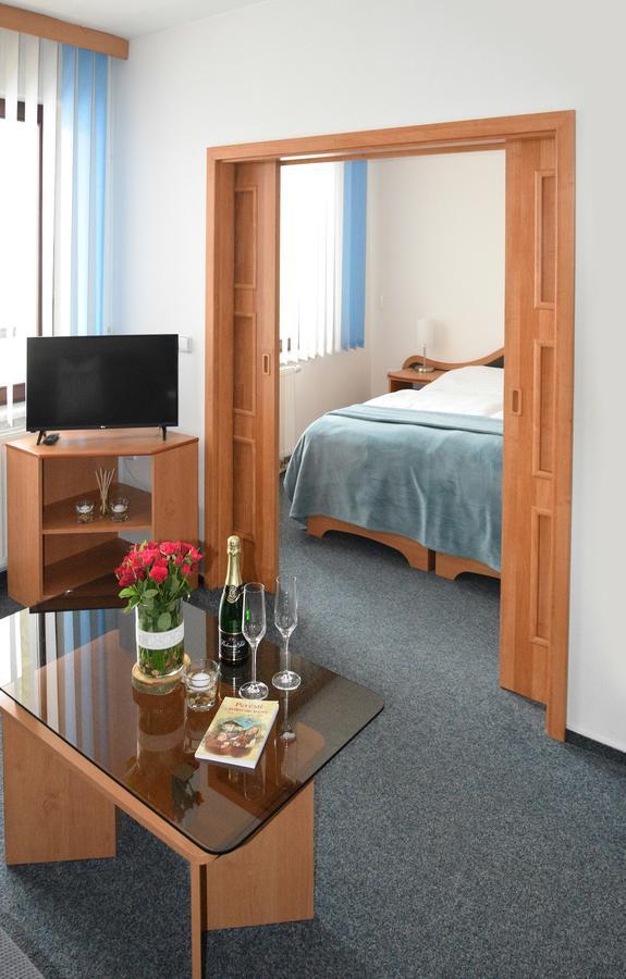 Hotel Jaskovska Krcma Horní Těrlicko Bagian luar foto